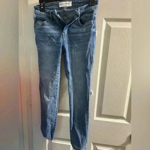 Flying Monkey Denim - Flying monkey size 2 mid rise ankle skinny jeans distressed